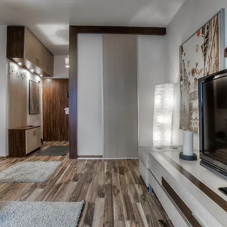 Hoza 5 Apartment Warsaw